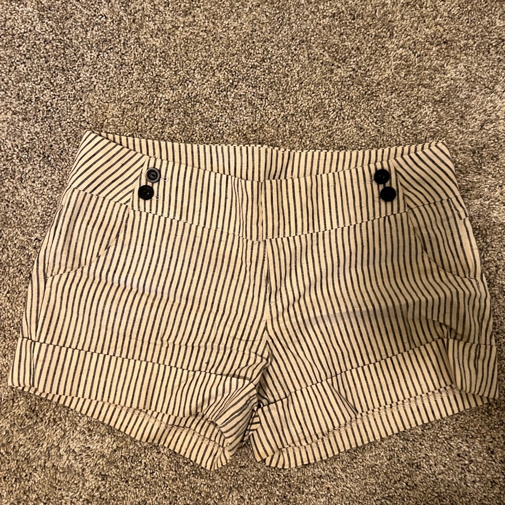 VINTAGE FOREVER 21 linen pinstripe shorts